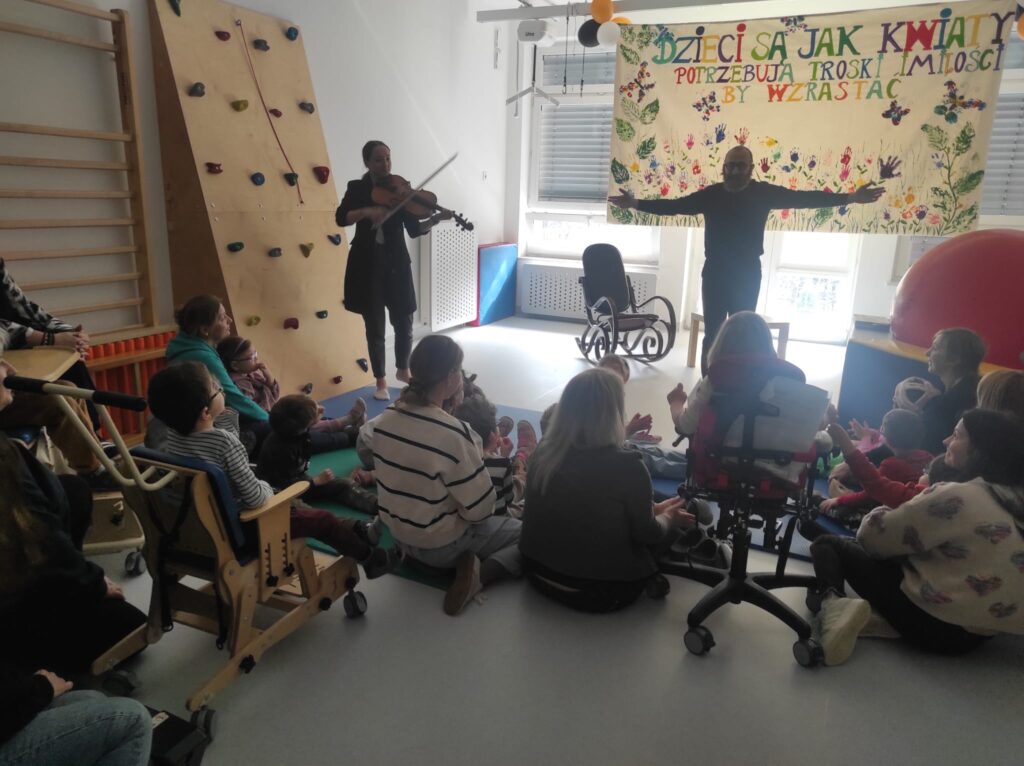 czytanie książek dzieciom